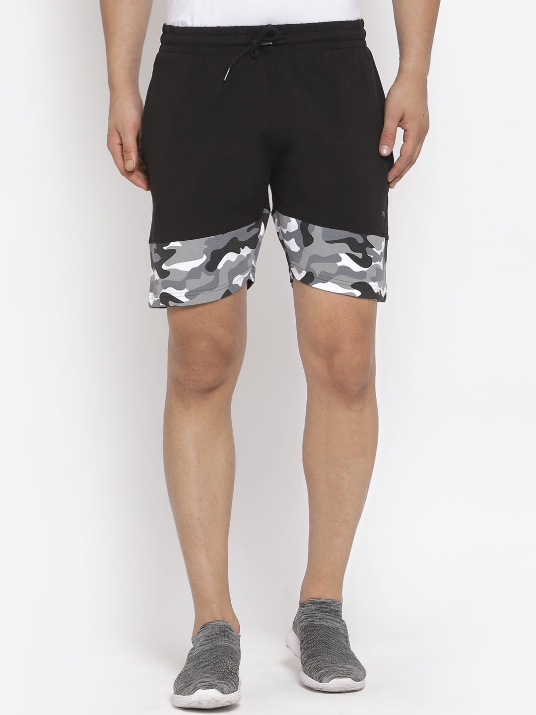 

Pepe Jeans Men Black Camouflage Printed Mid-Rise Sports Shorts