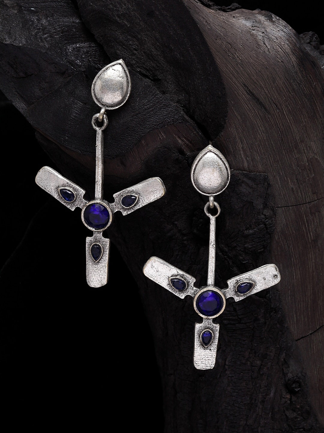 

Moedbuille Blue Contemporary Drop Earrings