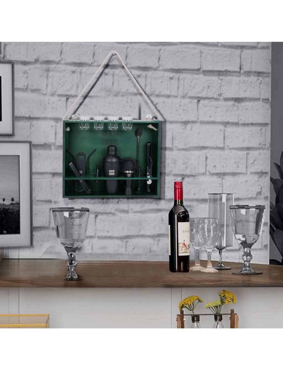 

BAR BOX Set Of 16 Black Solid Bar Accessories