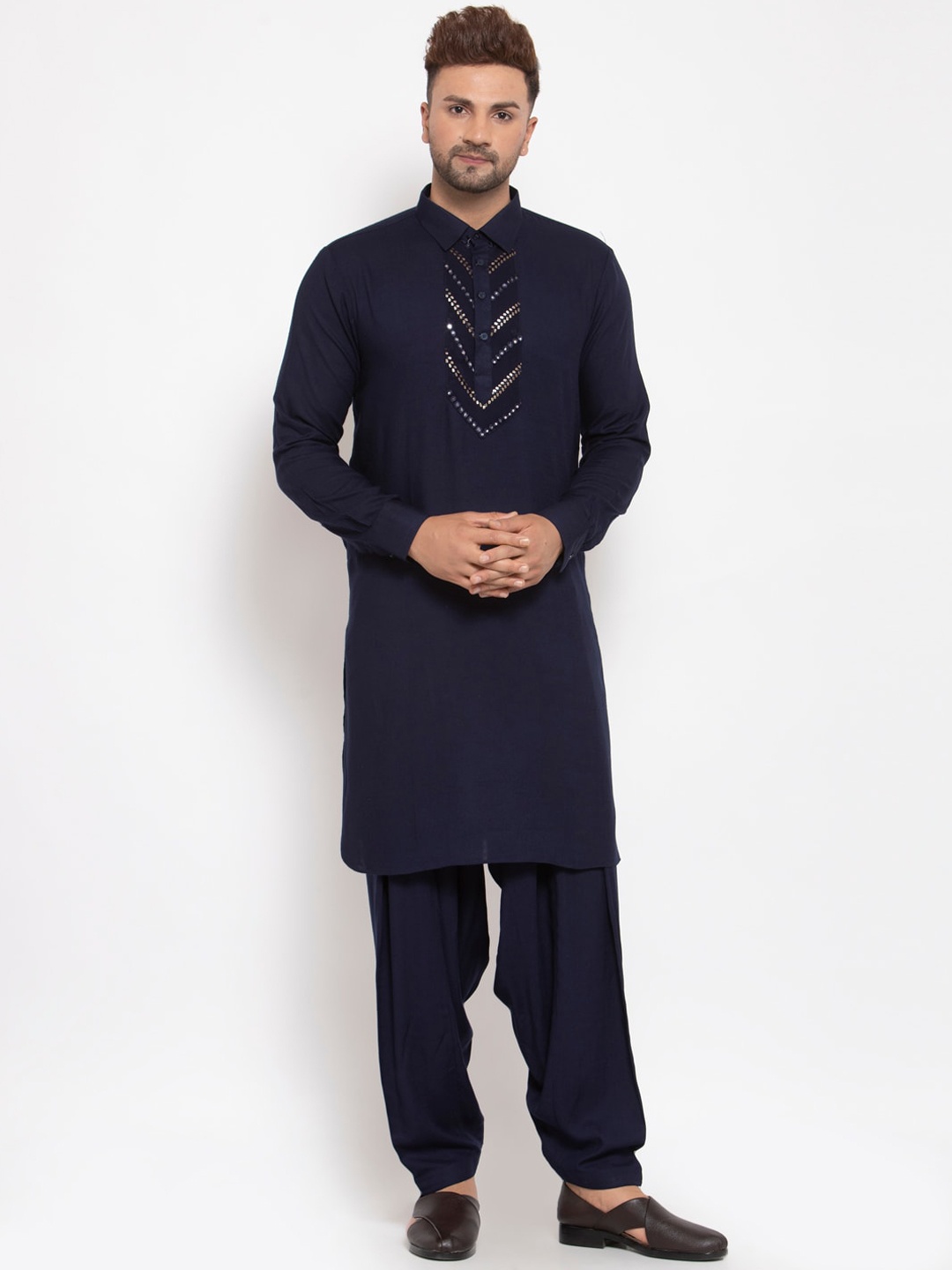 

MAXENCE Men Navy Blue Linen Kurta with Dhoti Pants