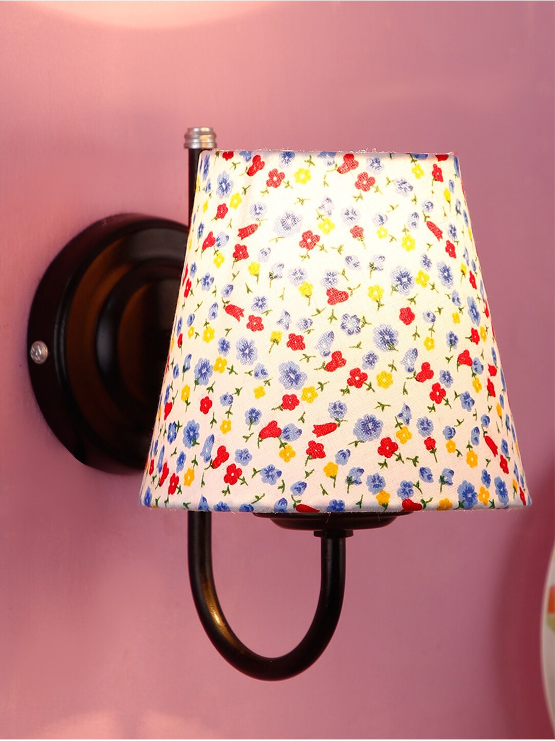 

Devansh White & Blue Printed Traditional Armed Sconce Wall Lamp