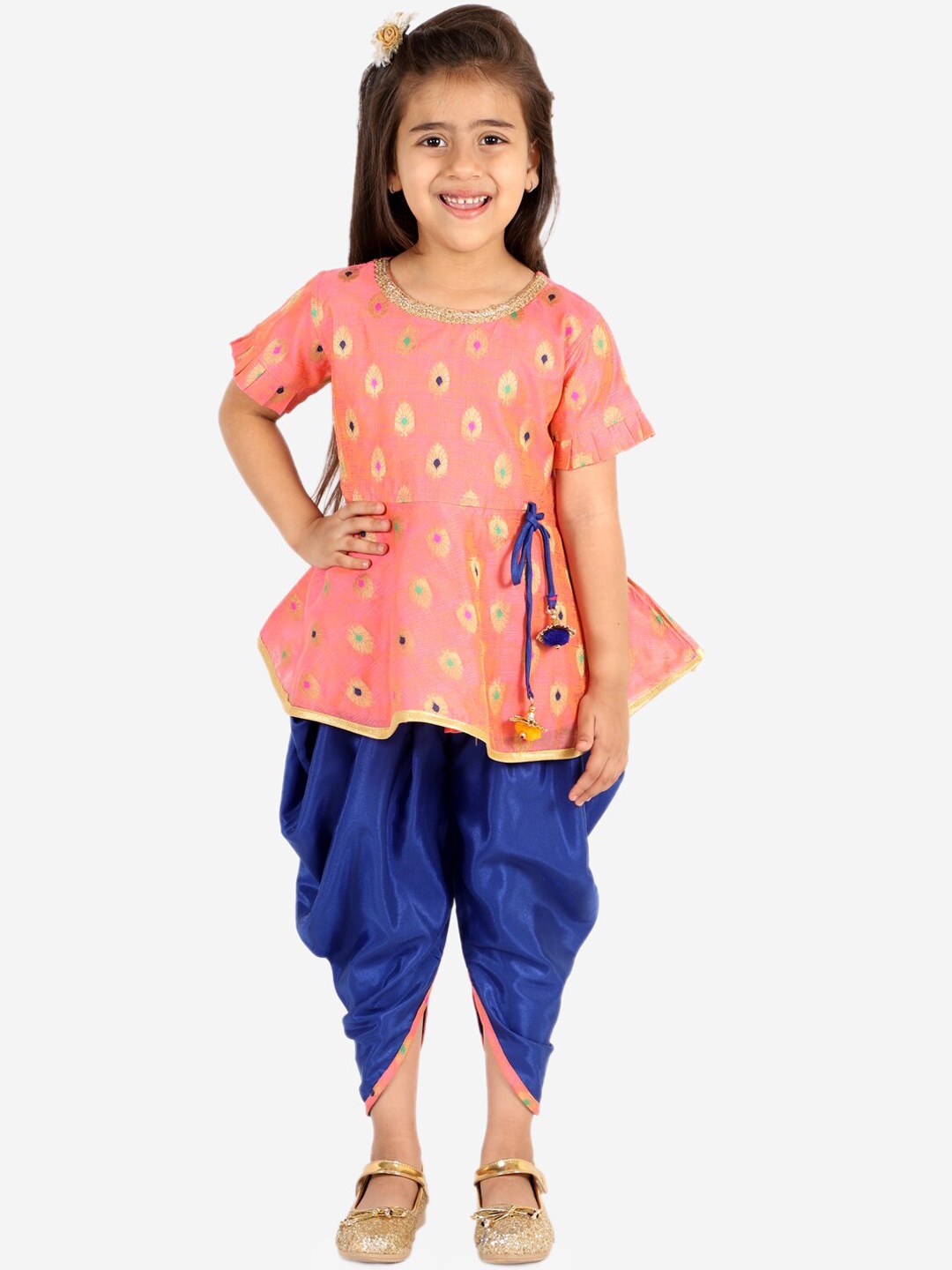 

KID1 Girls Pink Ethnic Motifs Embroidered Angrakha Kurti with Dhoti Pants