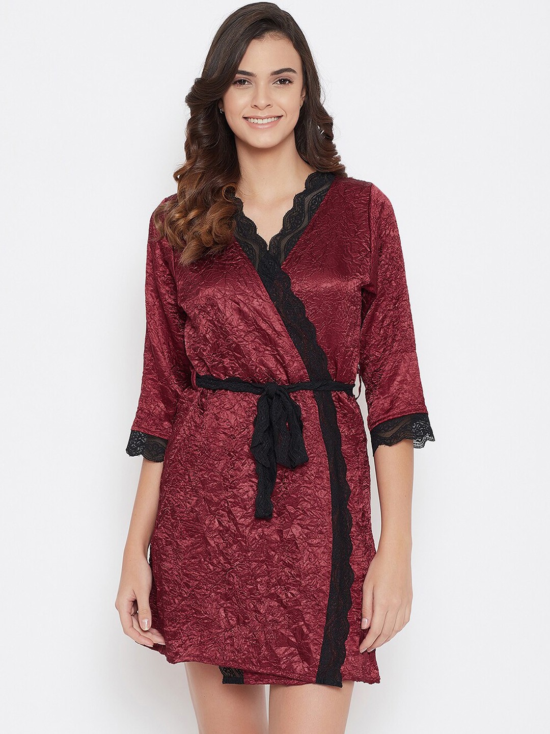 

Clovia Women Maroon Crushed Satin & Lace Basic Bridal Robe