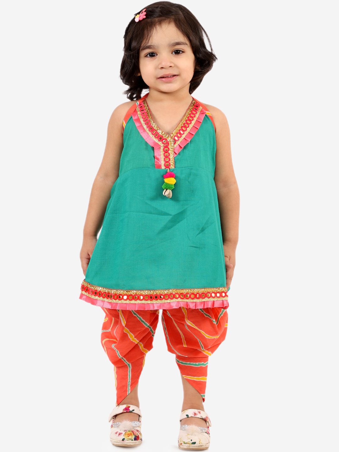 

KID1 Girls Green Leheriya Yoke Design Pure Cotton Kurti with Dhoti Pants
