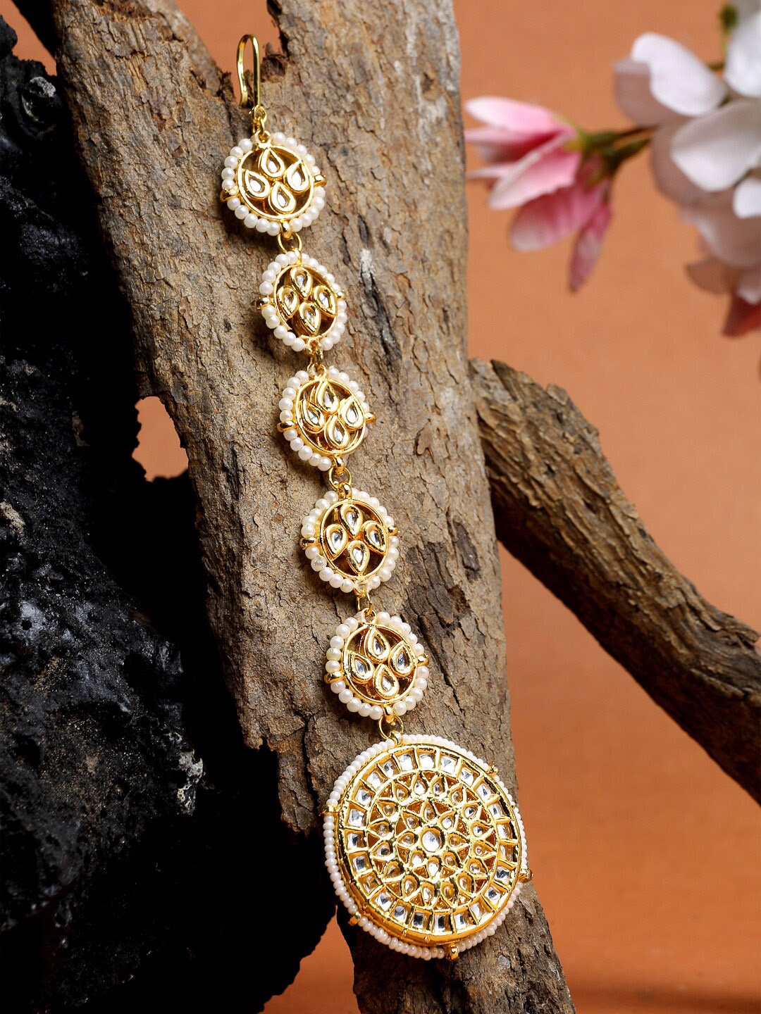 Ruby Raang Gold-Plated White Pearl & Kundan-Studded Maangtika