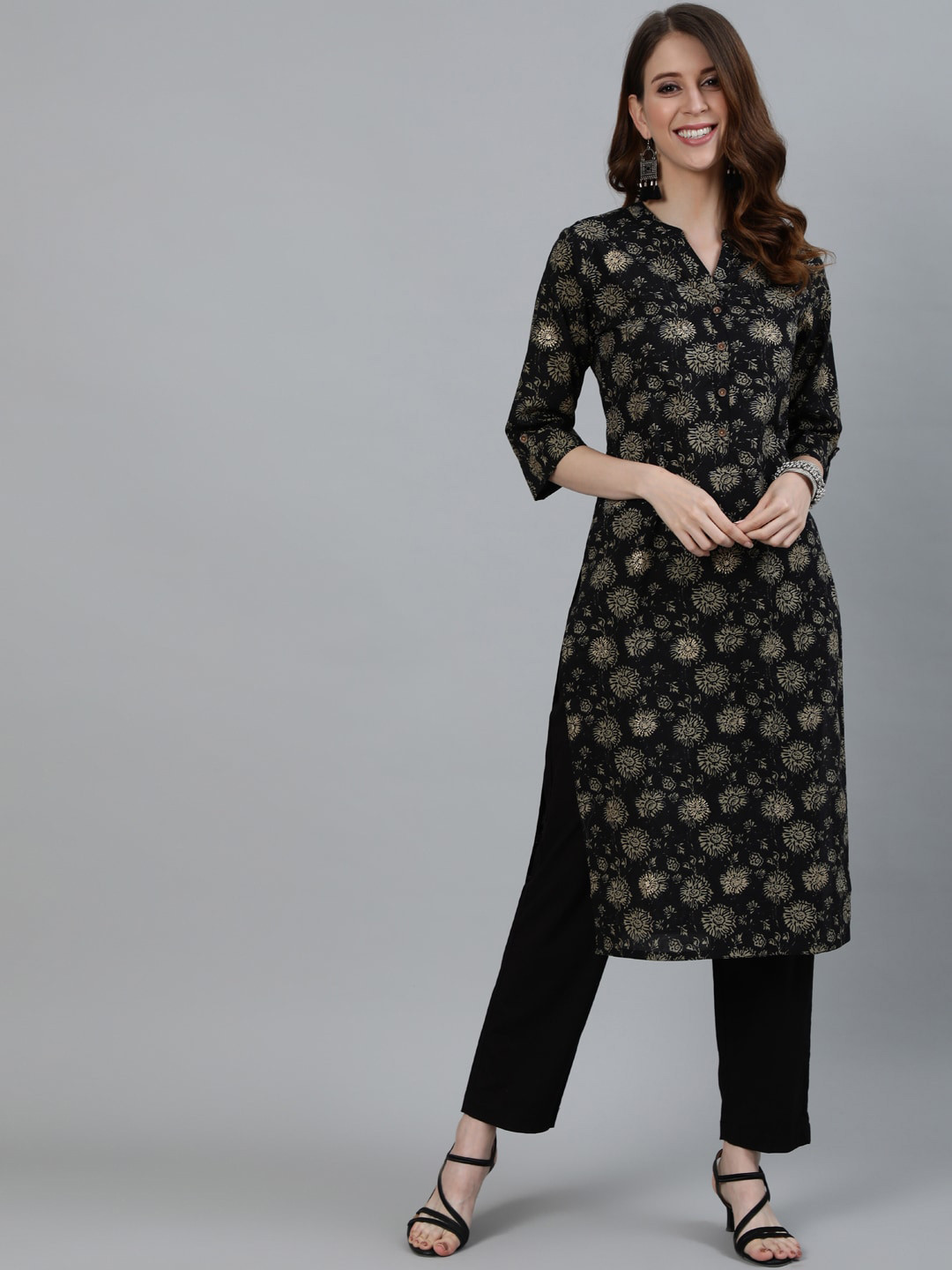 

Ishin Women Black Ethnic Motifs Printed Pure Cotton Kurta with Trousers
