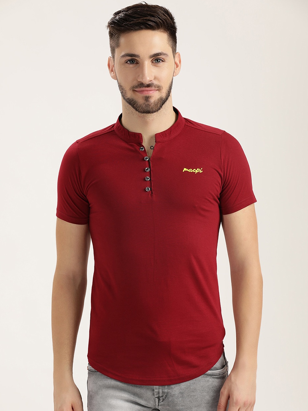 

V2 Value & Variety Men Maroon Henley Neck Applique Slim Fit T-shirt