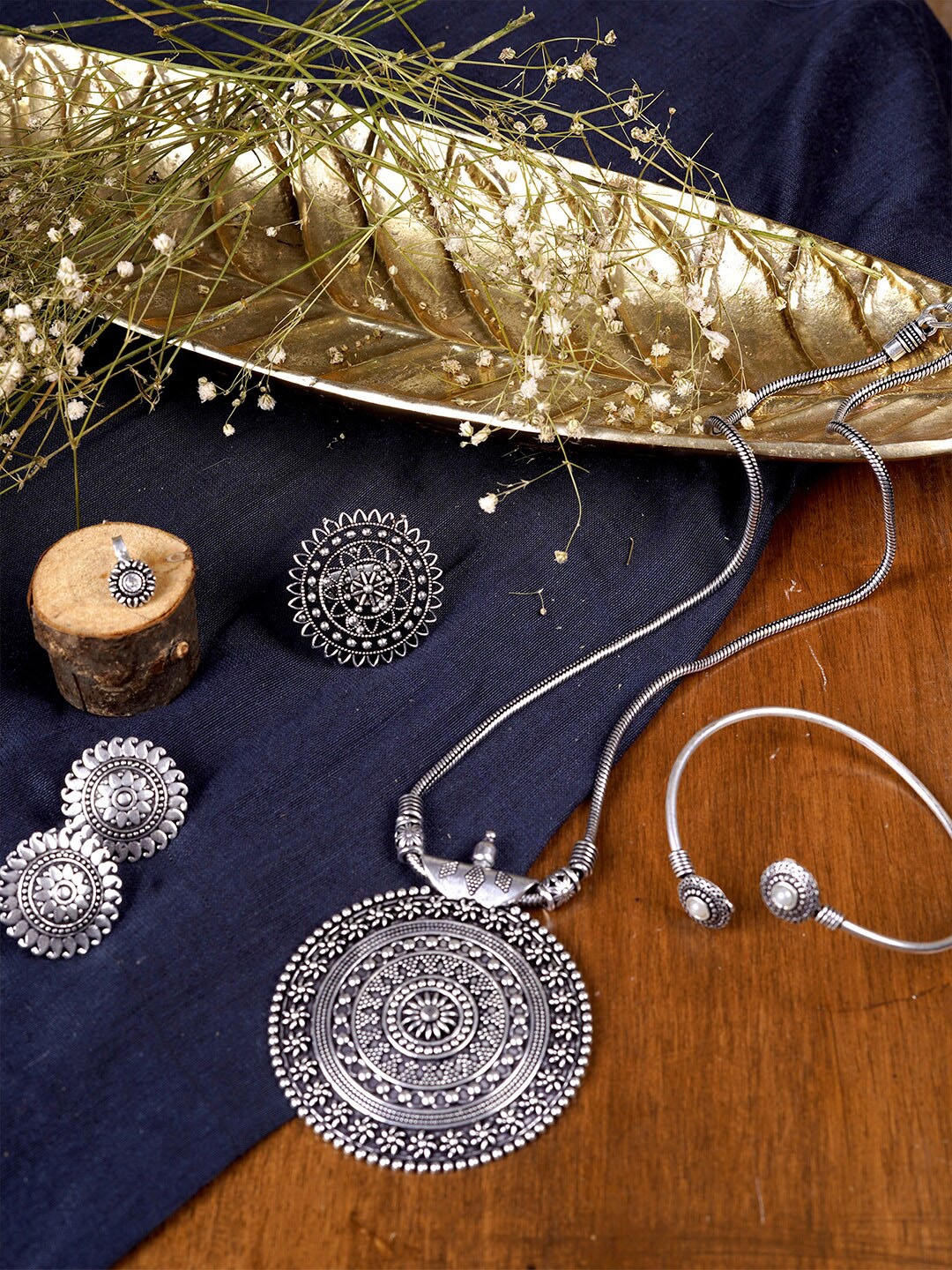 

TEEJH Oxidised Silver-Toned Jewellery Set
