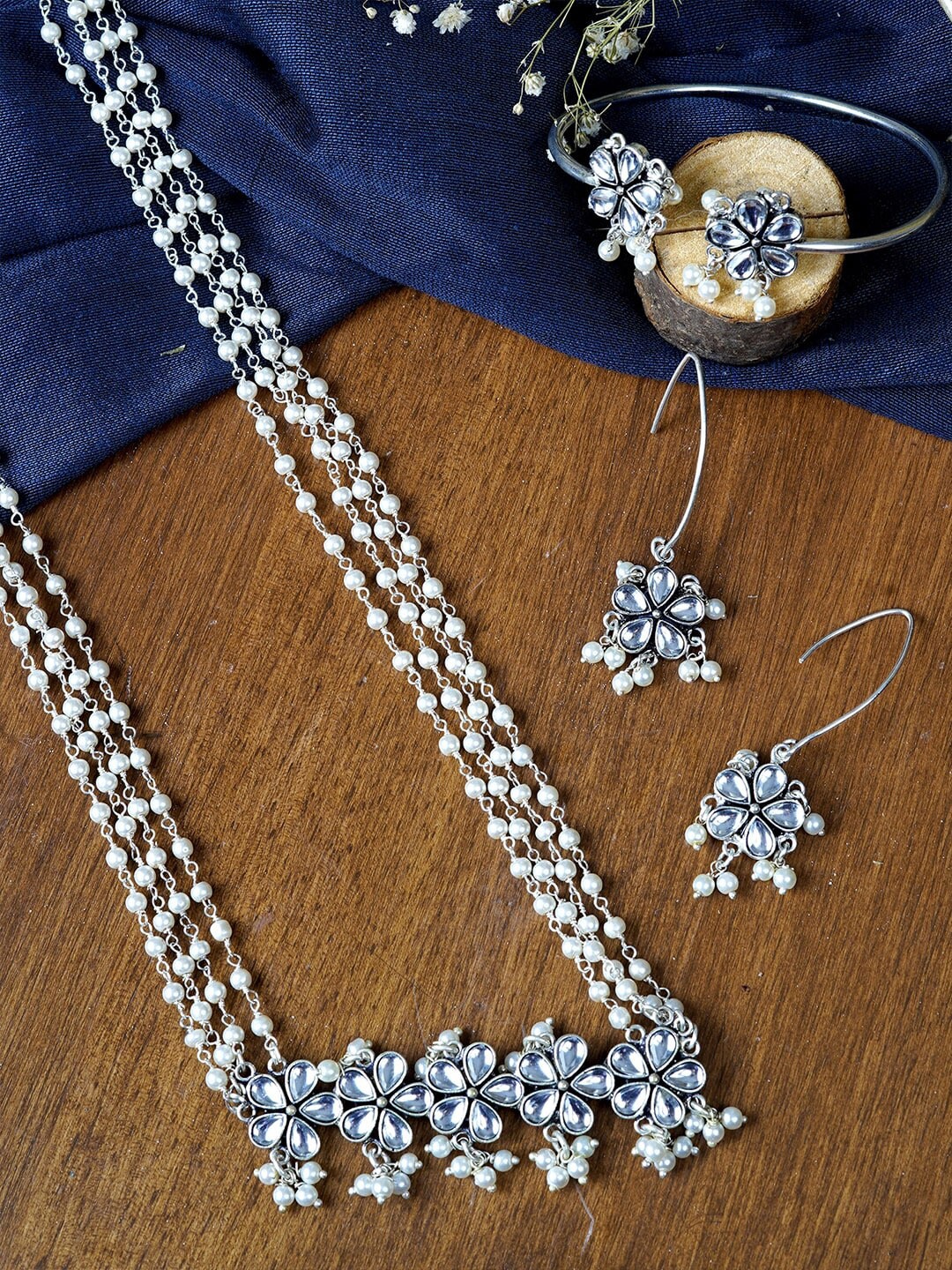 

TEEJH Oxidized Silver-Toned & White Polki Stone-Studded & Beaded Jewellery Set