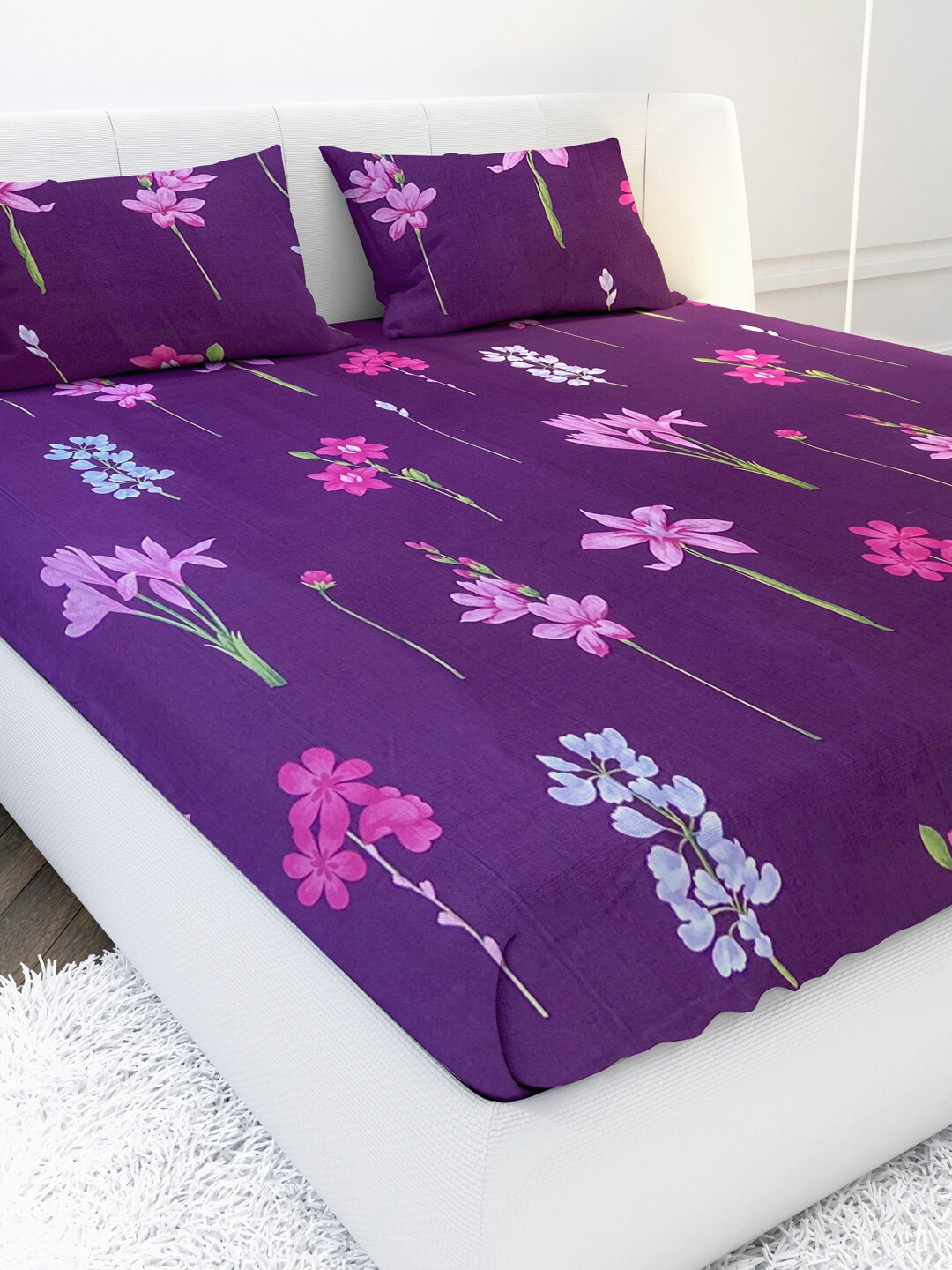 

MAYFAIR HOMES LONDON Purple & Pink Floral 210 TC King Bedsheet with 2 Pillow Covers