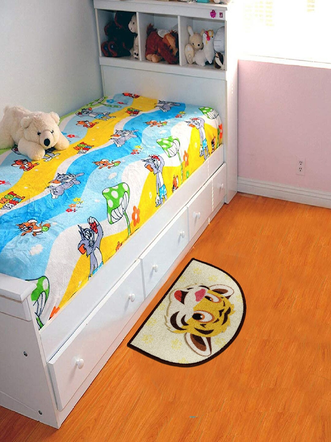 Status Cream-Coloured & Yellow Printed Anti Slip Floor Mat
