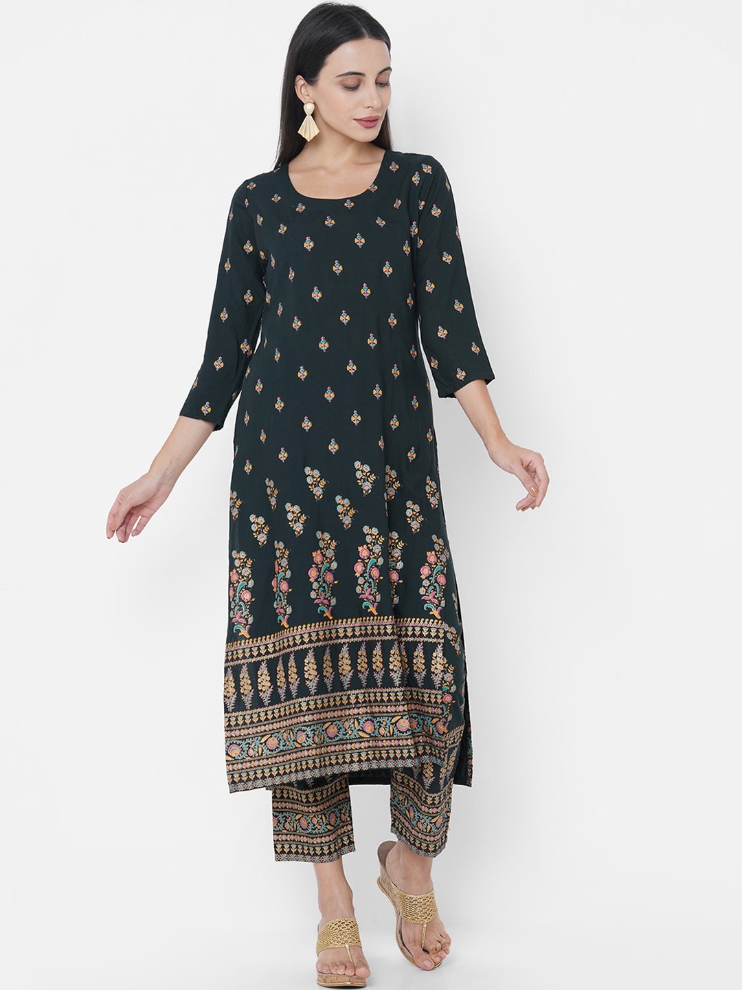 

FASHOR Women Black Ethnic Motifs Printed Kurta with Trousers