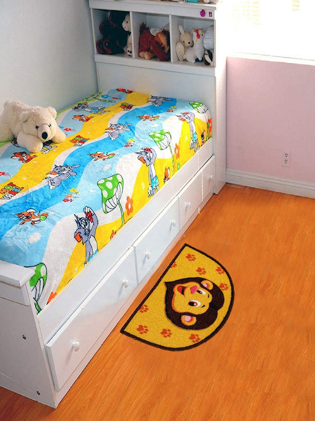 

Status Yellow & Brown Printed Anti Slip Floor Mat