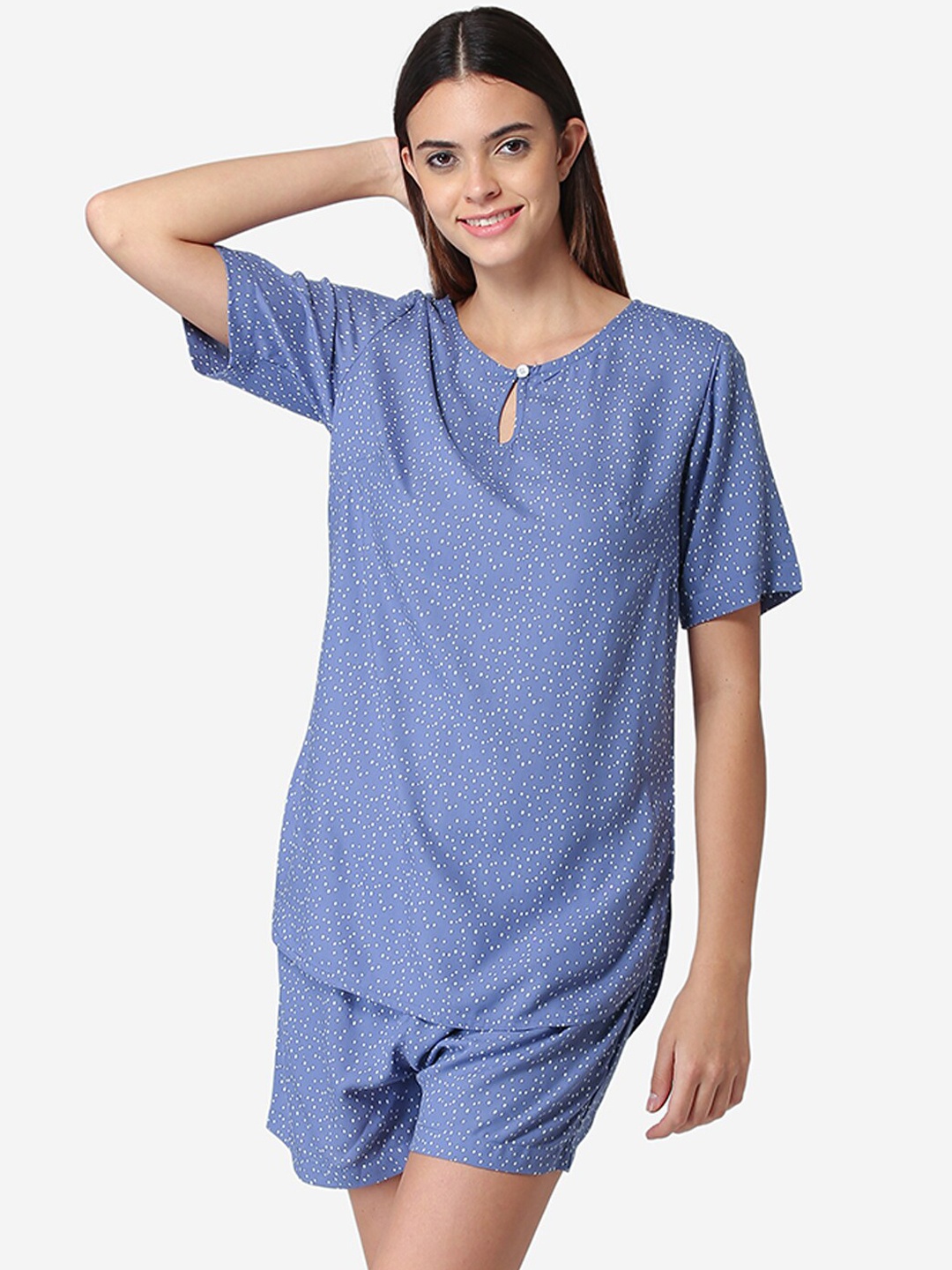 

Fluffalump Women Blue & White Printed Night suit