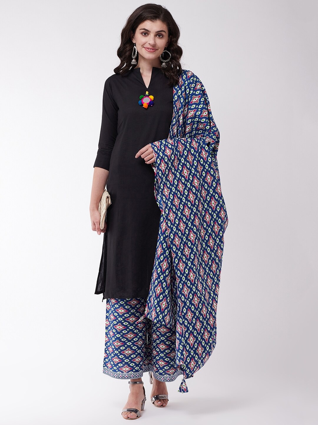 

InWeave Blue & Red Printed Pure Cotton Dupatta
