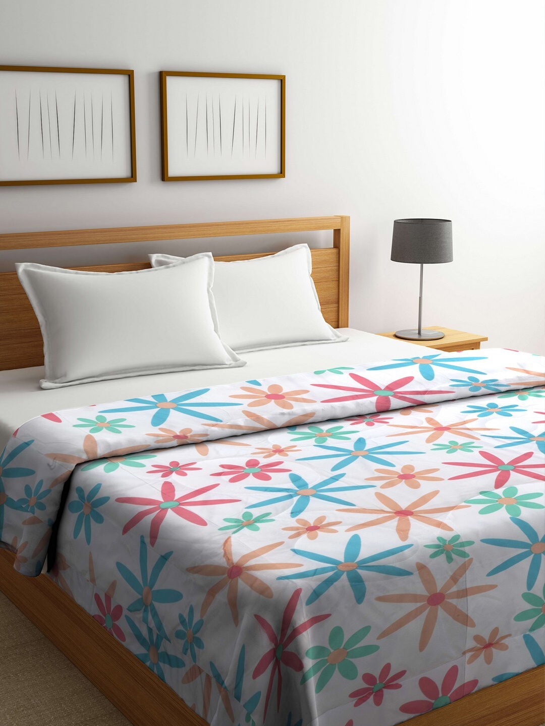 

Raymond Home White & Pink Floral Microfiber Mild Winter Double Bed Quilt
