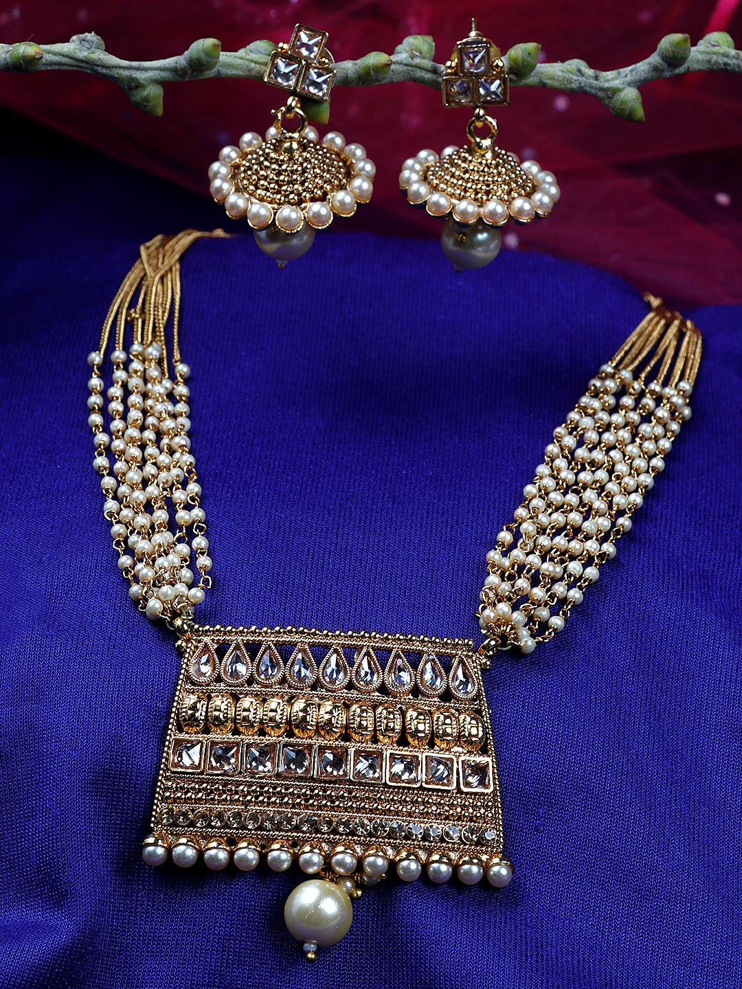 

Priyaasi Gold-Plated Brown & Off-White Stone-Studded & Pearl Beaded Handcrafted Jewellery Set