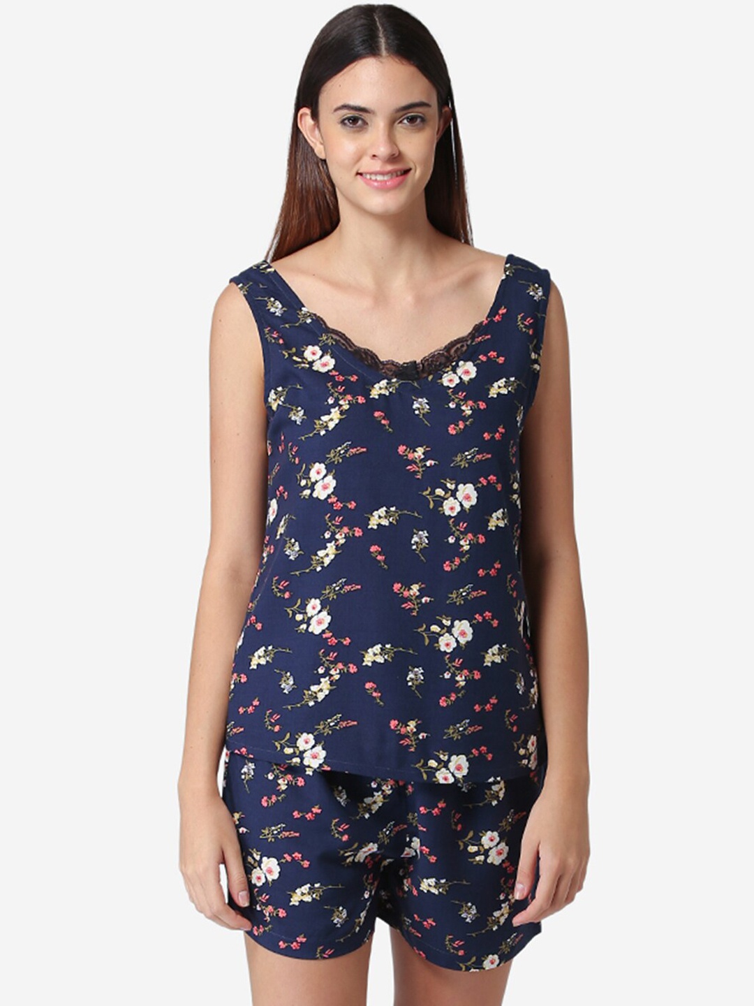 

Fluffalump Women Navy Blue & White Printed Night suit