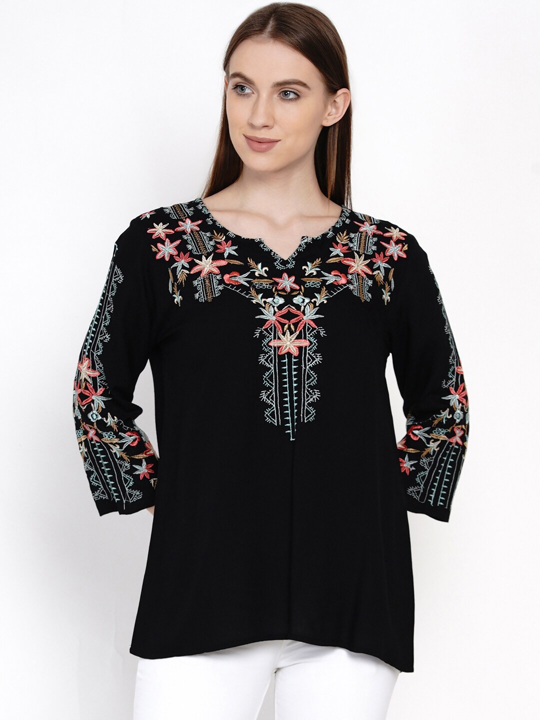 

IX IMPRESSION Black Floral EmbroideredRegular Top
