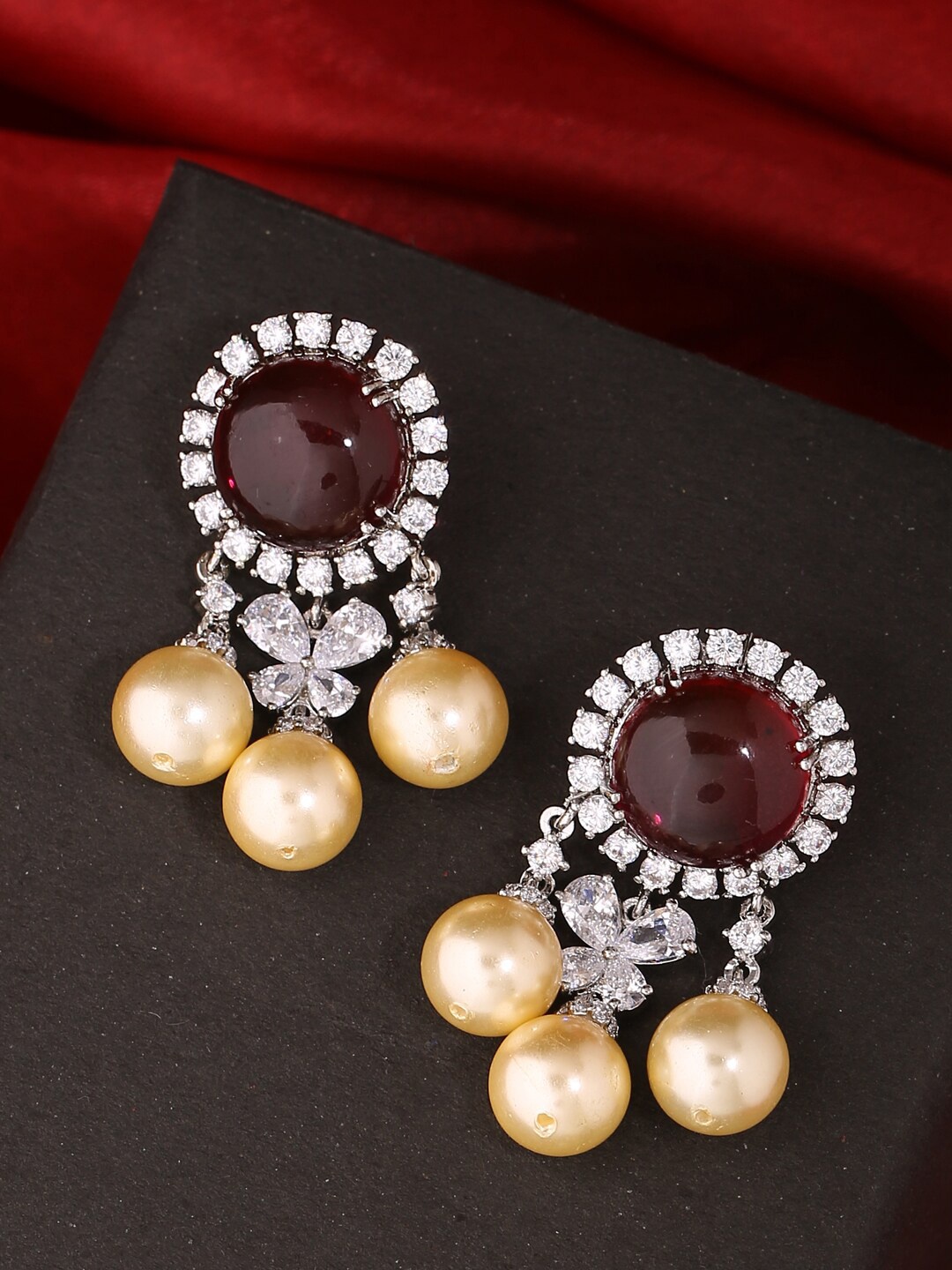 

Tistabene Gold-Toned Contemporary Drop Earrings