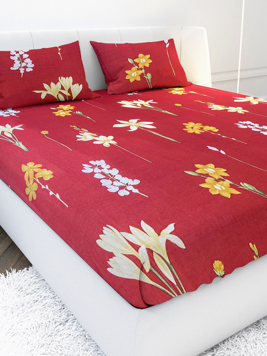 

MAYFAIR HOMES LONDON Red & Yellow Floral 210 TC King Bedsheet with 2 Pillow Covers