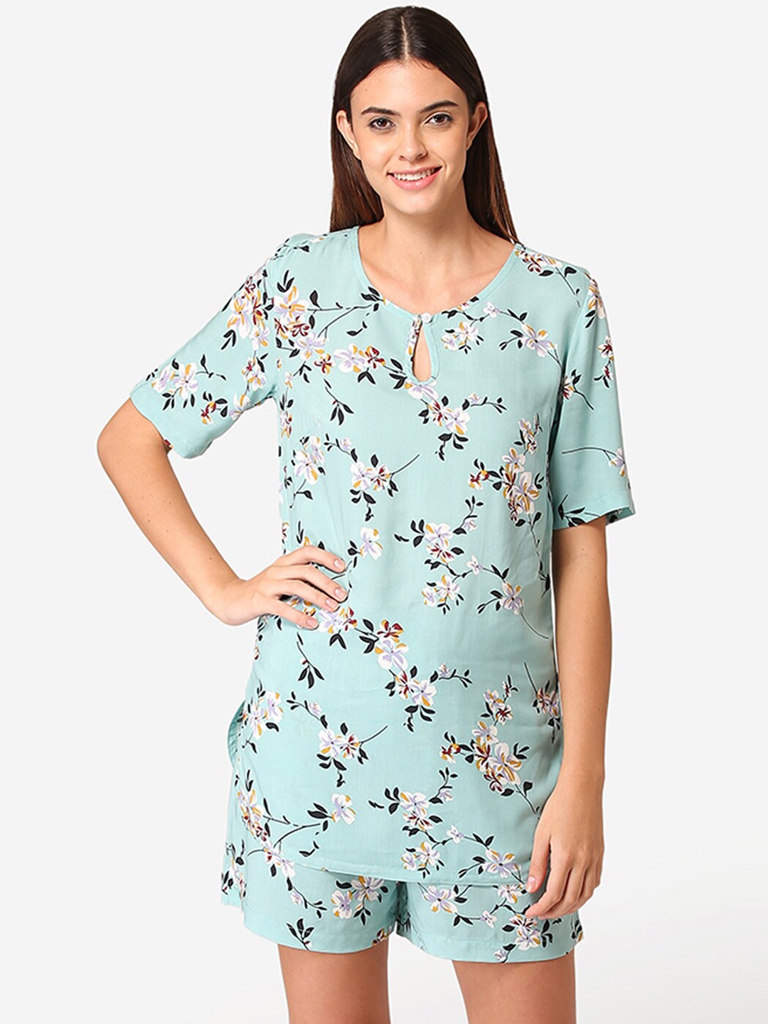 

Fluffalump Women Sea Green Printed Night suit