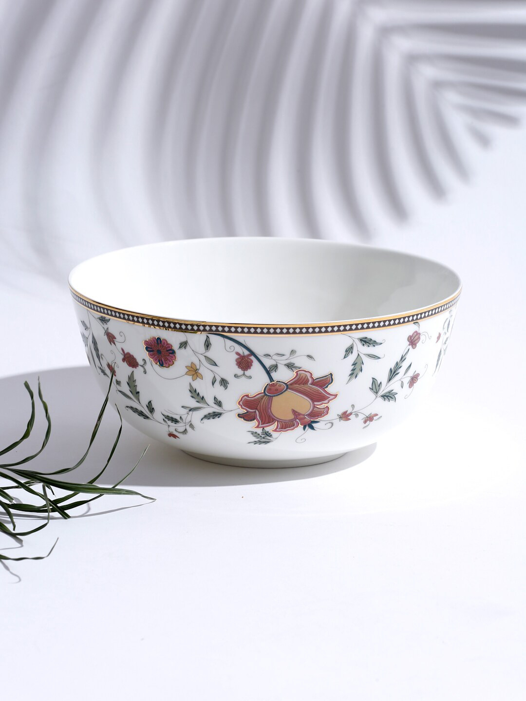 

Fabindia White & Brown 1 Piece Floral Printed Bone China Glossy Bowl
