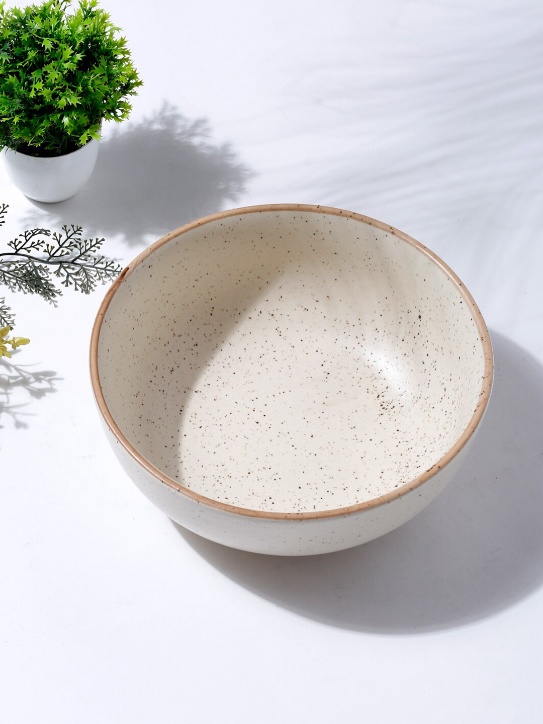 

Fabindia Off White & Brown 1 Piece Ceramic Kadir Glazed Bowl