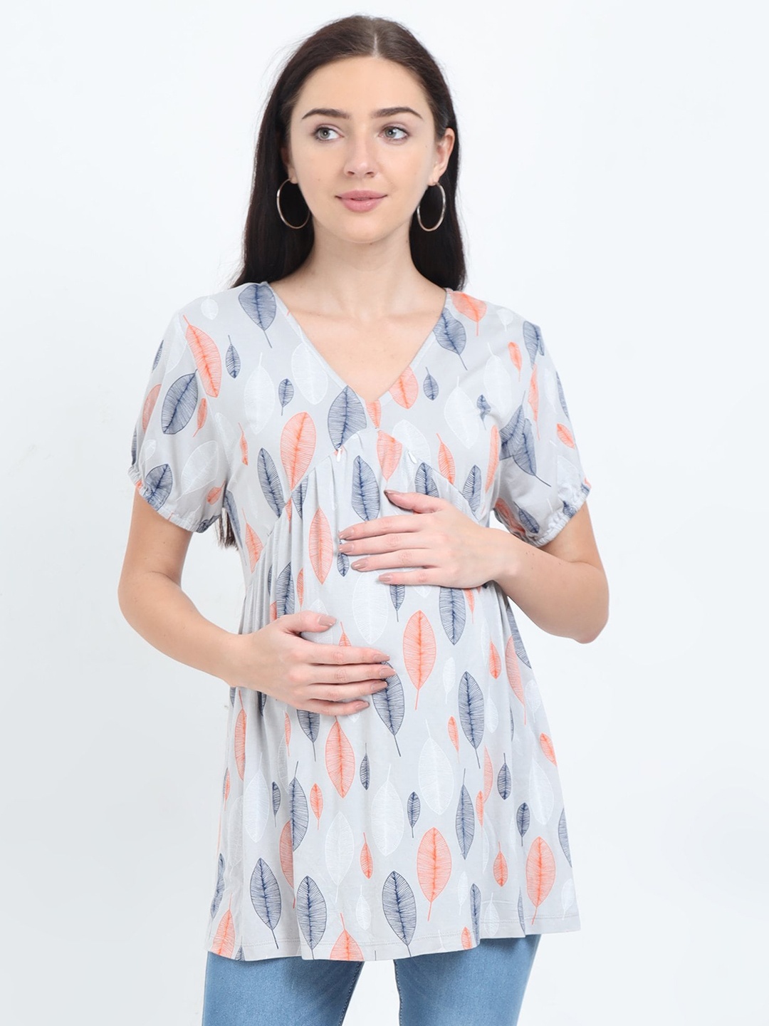 

The Mom Store Women Grey Printed Maternity Top