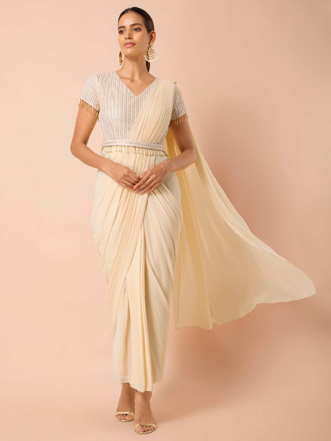 

INDYA Cream-Coloured & White Embroidered Saree With Belt