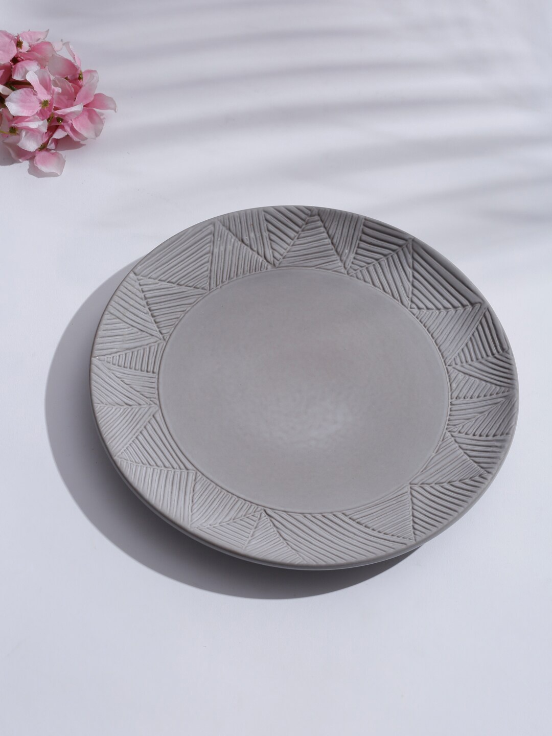 

Fabindia Grey Textured Ceramic Udyati Engraved Dinner Plate