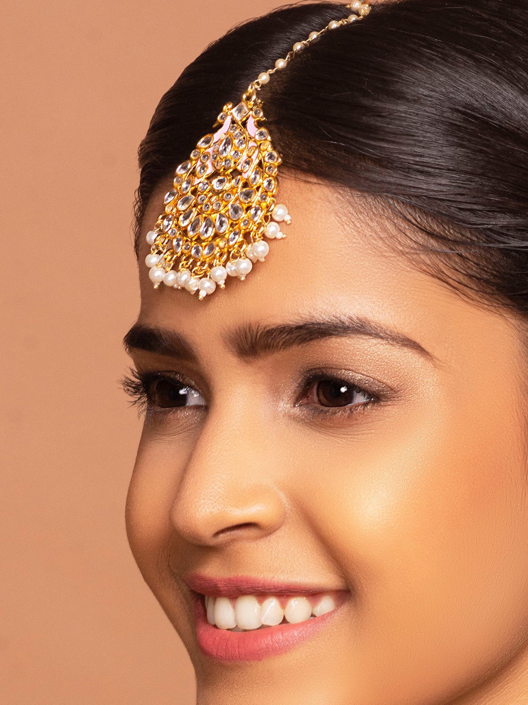 

Fida Gold-Plated &Kundan Pearls Wedding Maangtika