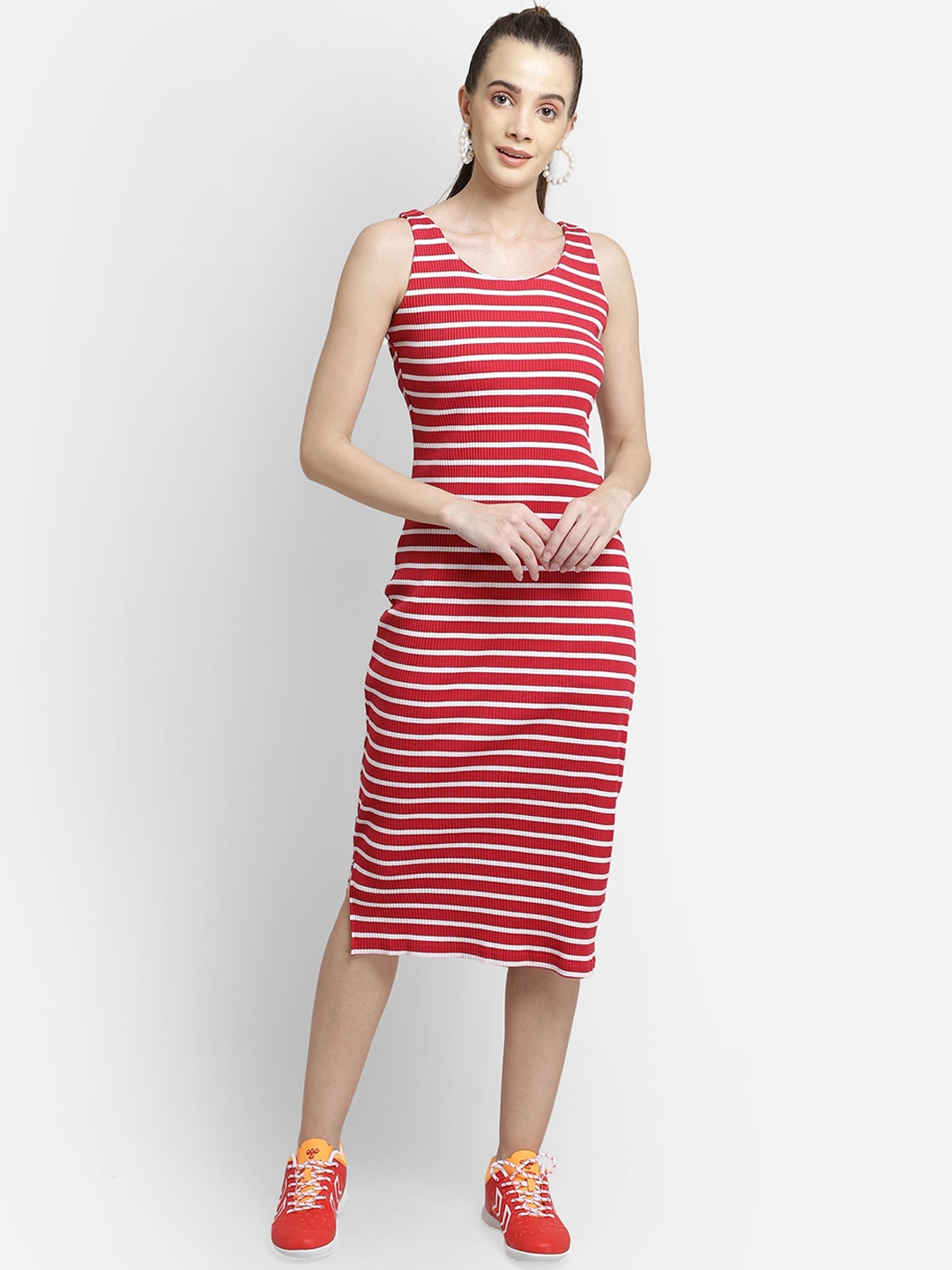

Yaadleen Red Striped T-shirt Midi Dress