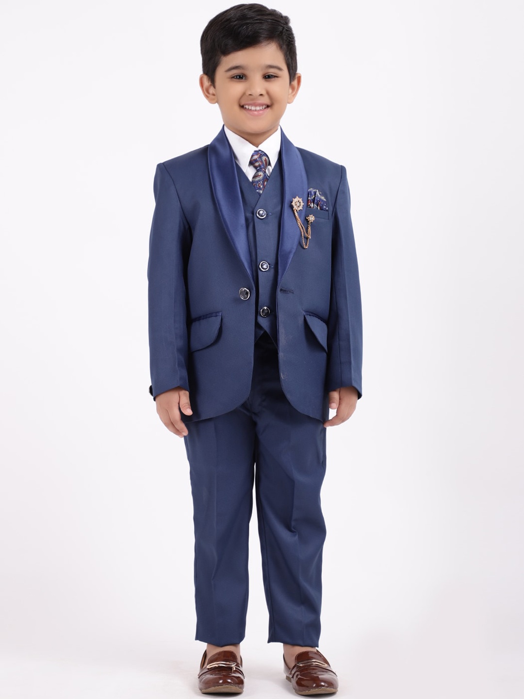 

ahhaaaa Boys Blue Solid Slim-Fit 5-Piece Tuxedo Party Suit
