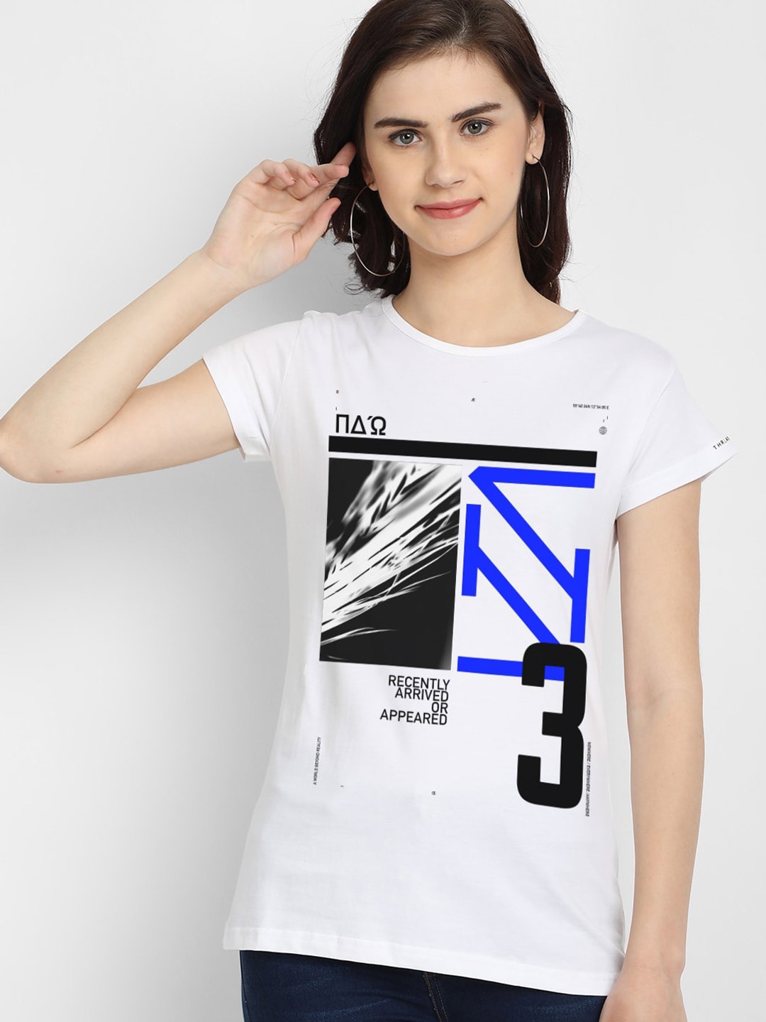 

THREADCURRY Women White Graphic Printed T-shirt