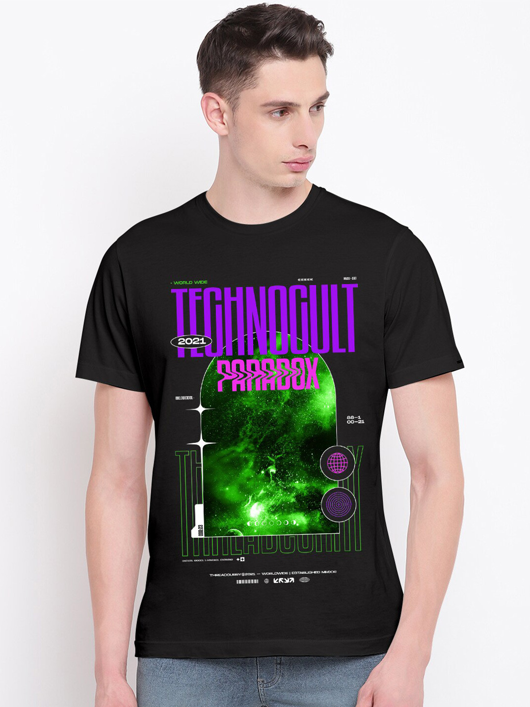 

THREADCURRY Men Black Techno Trance Printed T-shirt
