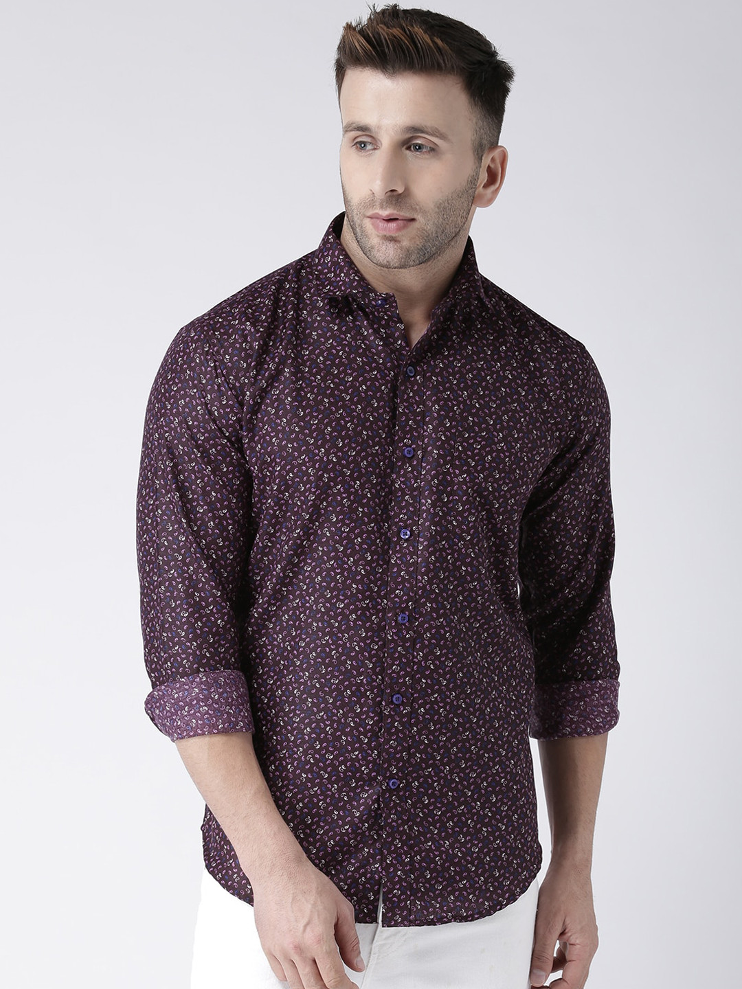 

Hangup Men Aubergine & White Slim Fit Ditsy Paisley Print Casual Shirt, Purple