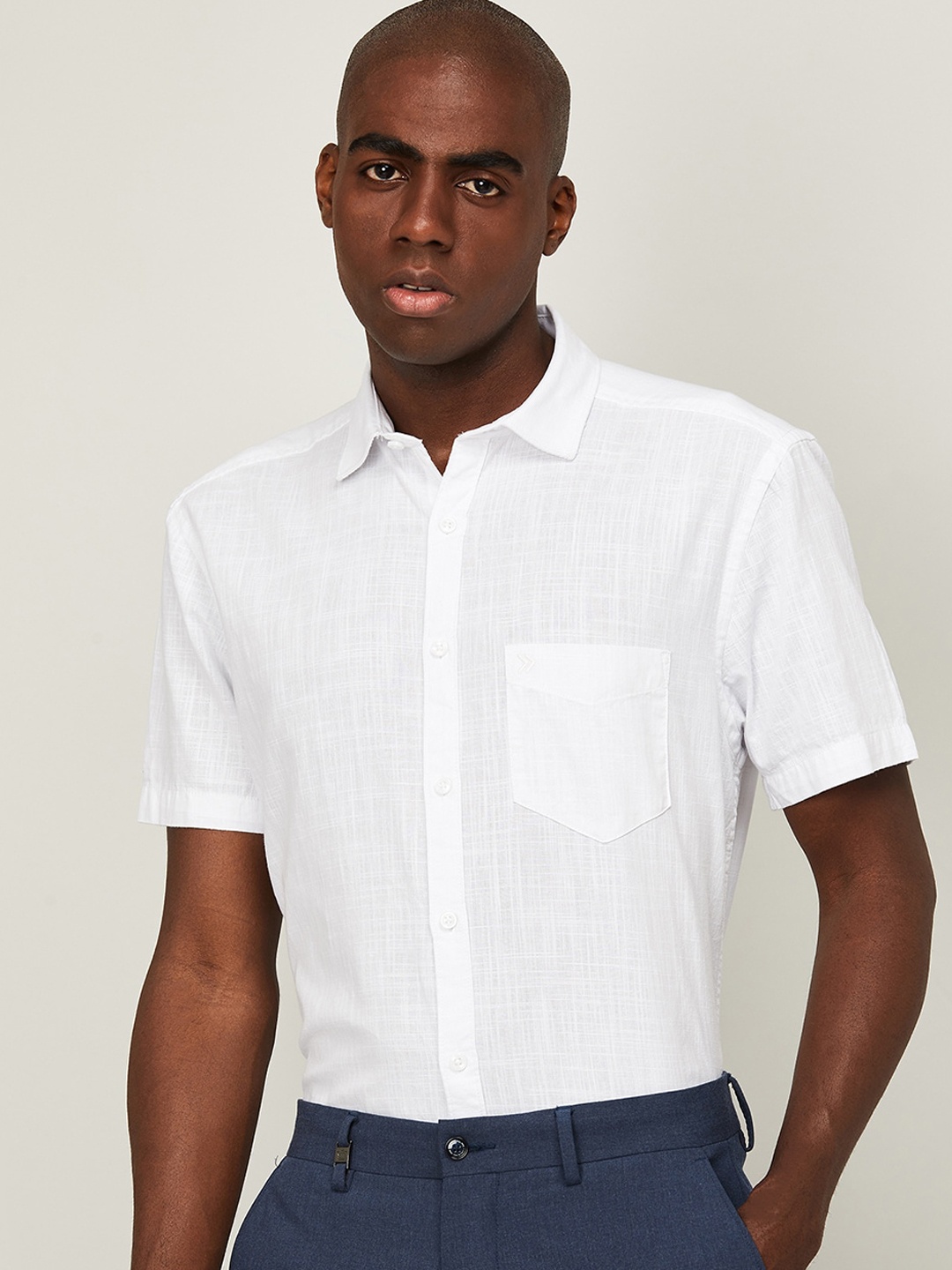 

CODE by Lifestyle Men White Cotton Smart Casual Shirt