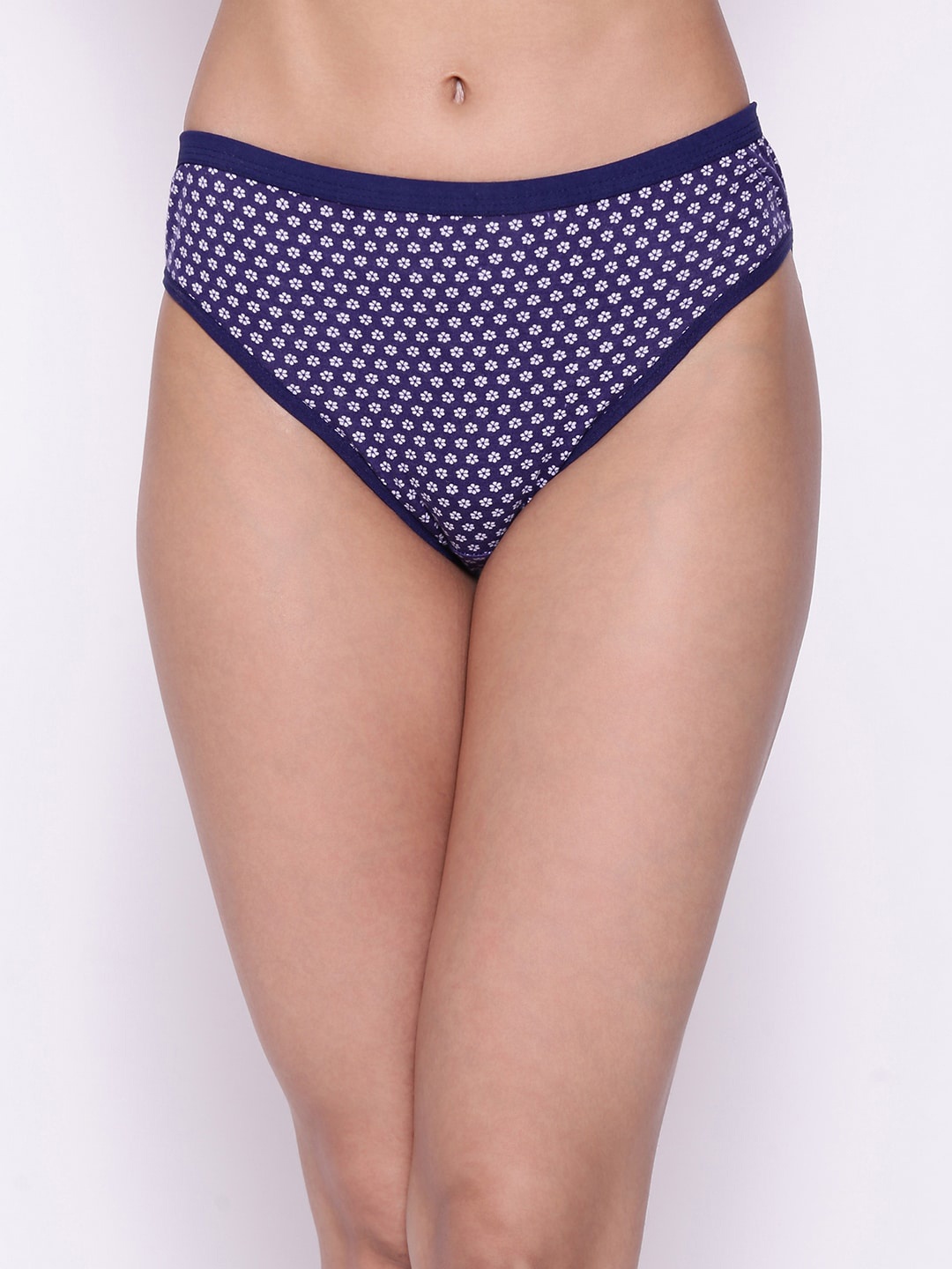 

Clovia Women Blue & White Printed Cotton Bikini Briefs PN3465D08S