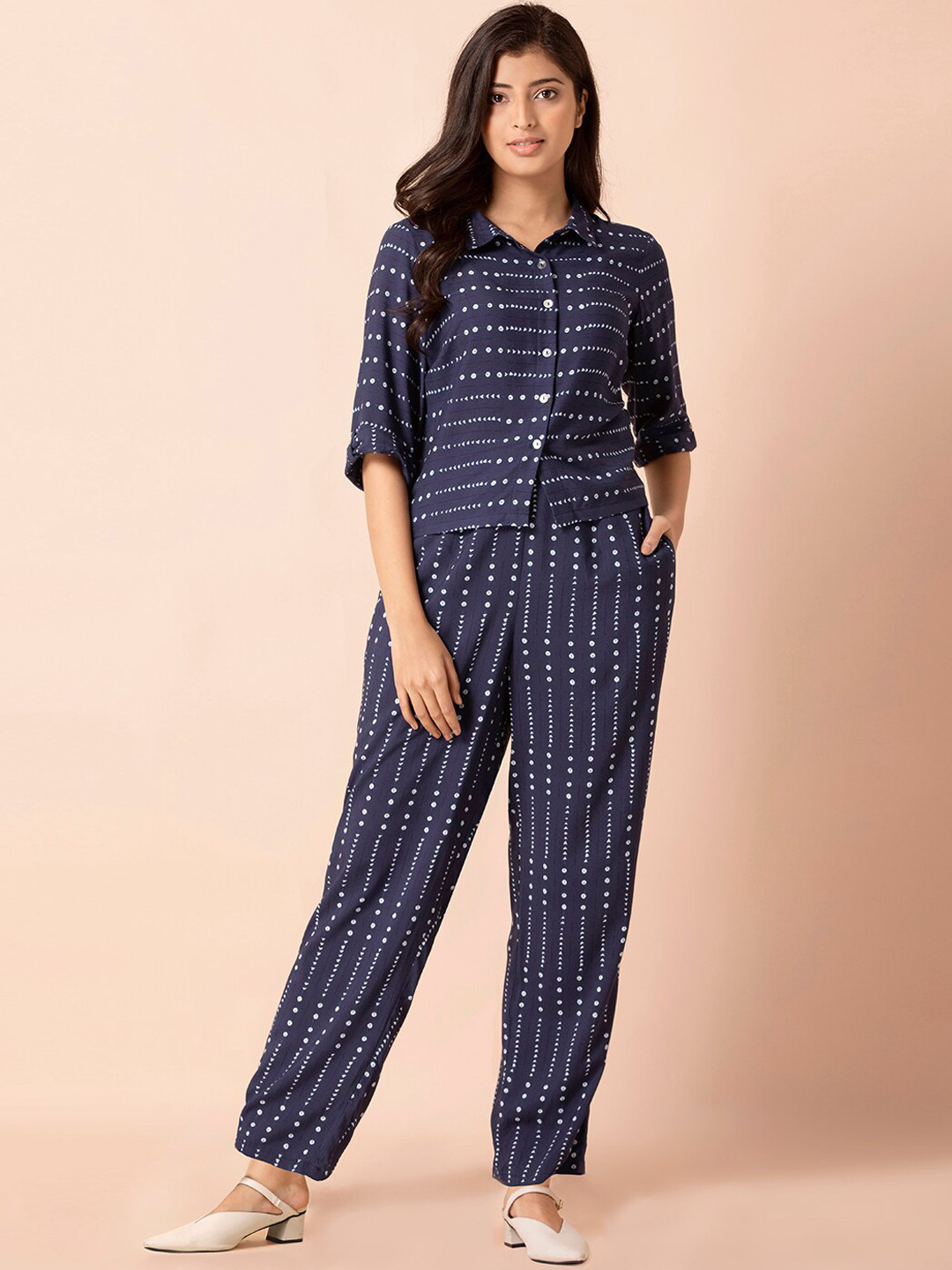 

INDYA Women Navy Blue & White Printed Co-Ords Sets