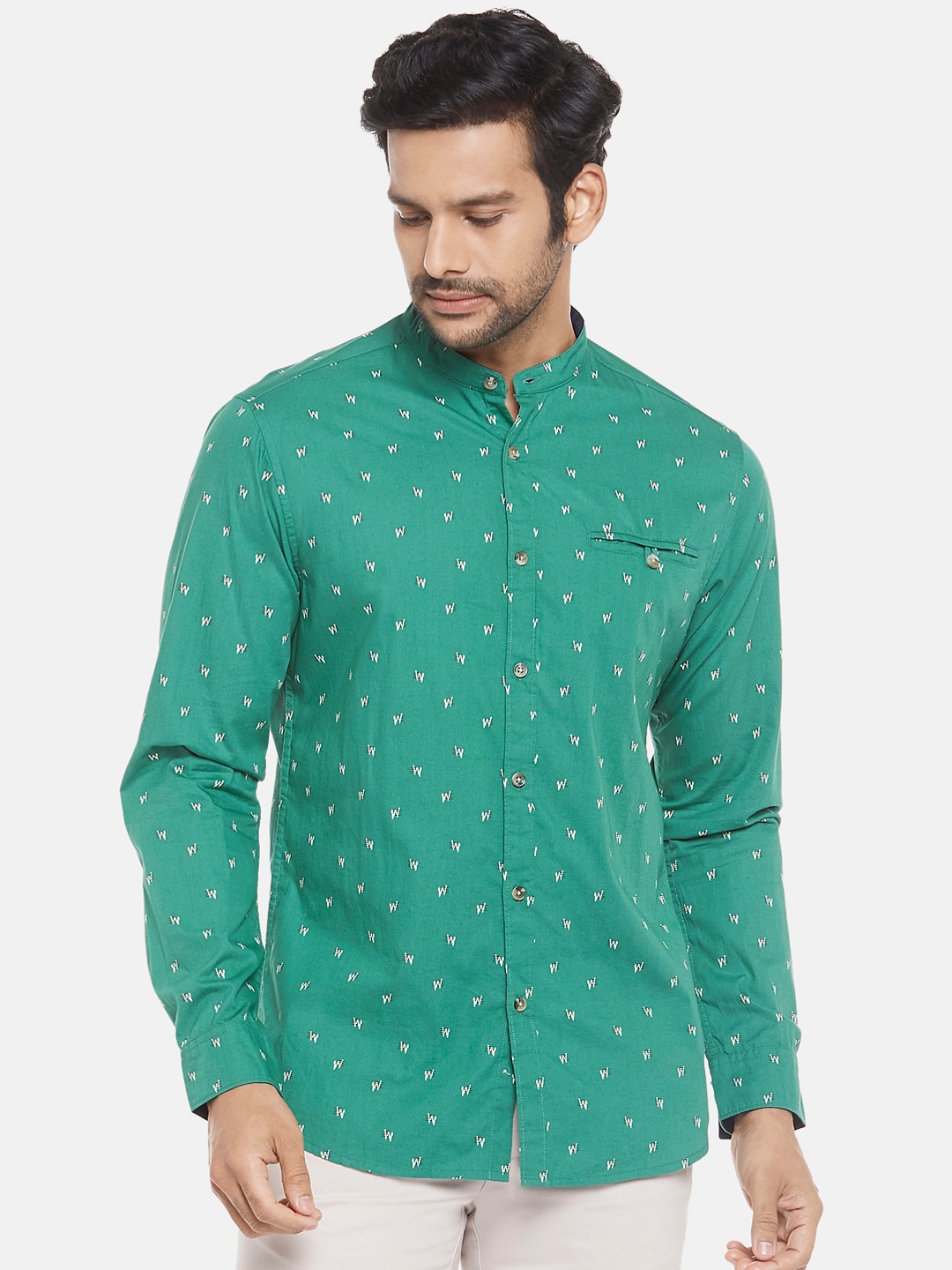 

BYFORD by Pantaloons Men Green Slim Fit Printed Casual Shirt