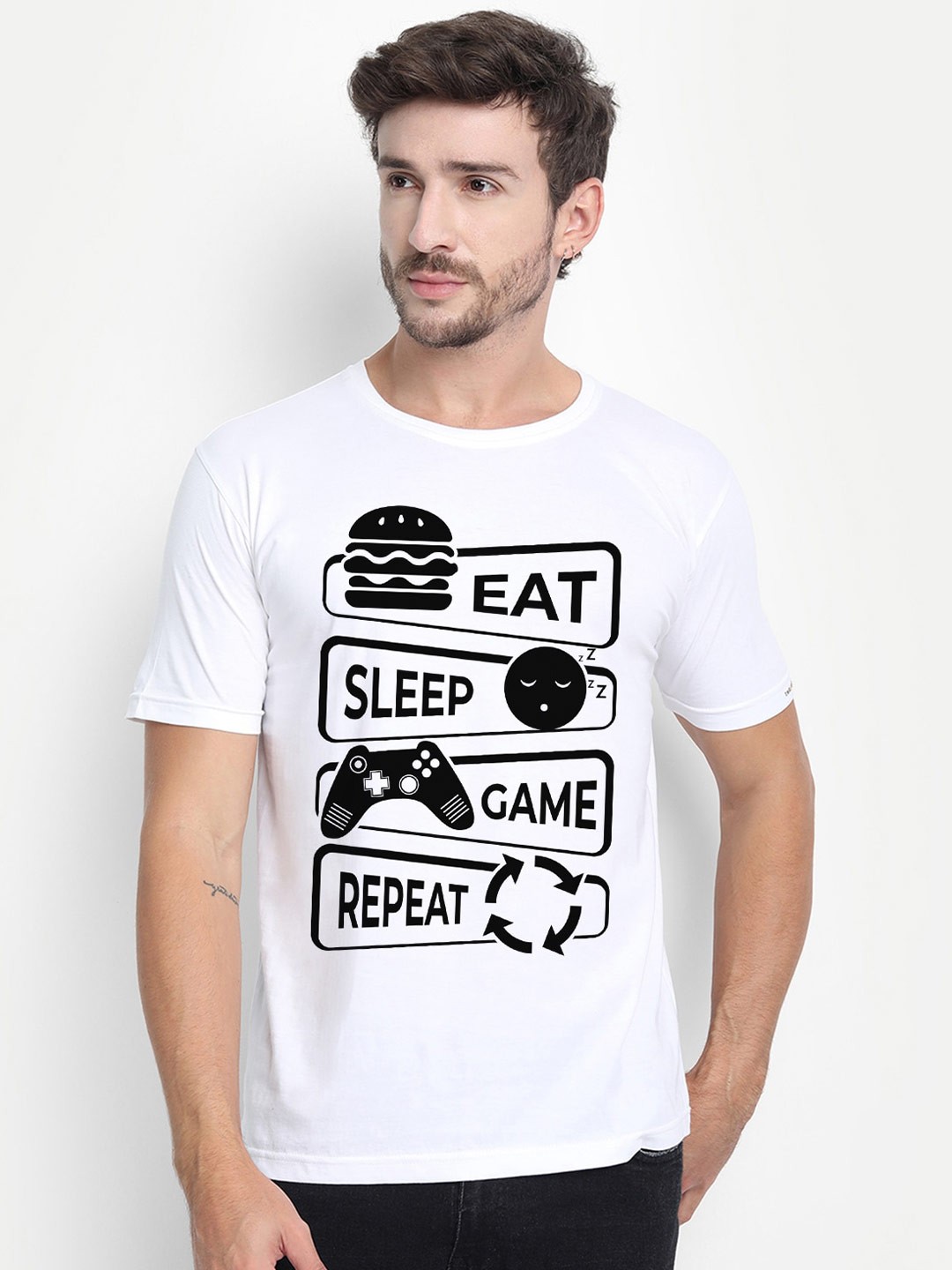 

THREADCURRY Men White Typography Printed Round Neck T-shirt