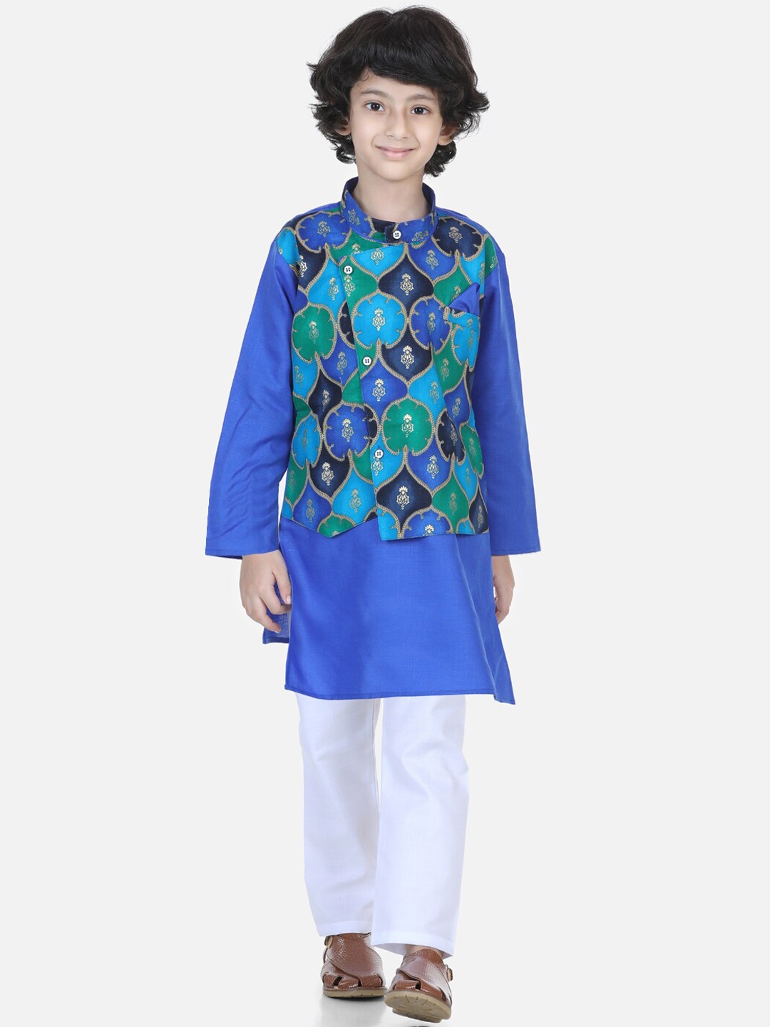 

BownBee Boys Printed Pure Cotton Kurta With Pyjamas And Attached Jacket, Blue