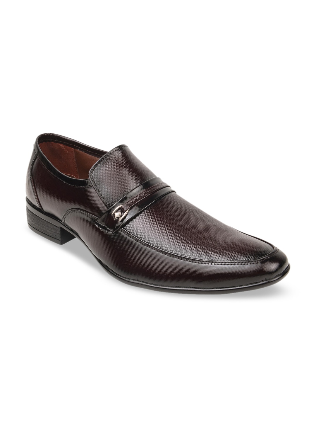 

Regal Men Maroon Textured Formal Loafers