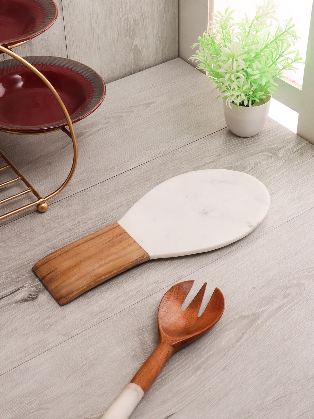 NikkisPride White & Brown Marble-Wooden Serving Spoon Rest