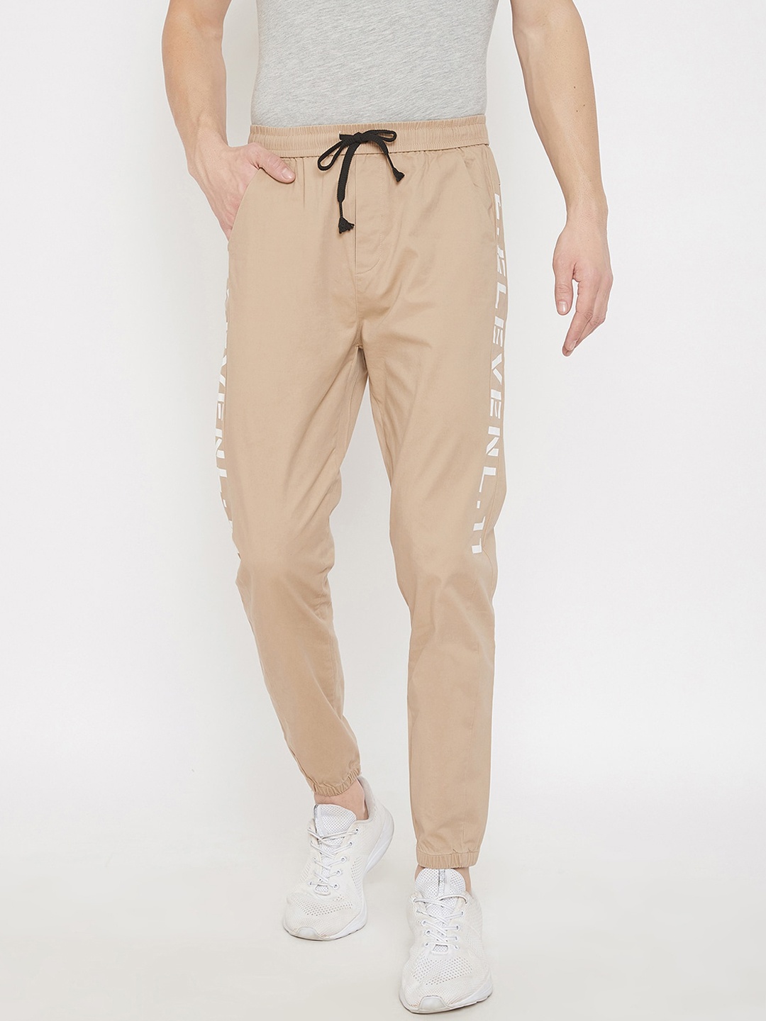 

QUBIC Men Khaki-Coloured Solid Joggers