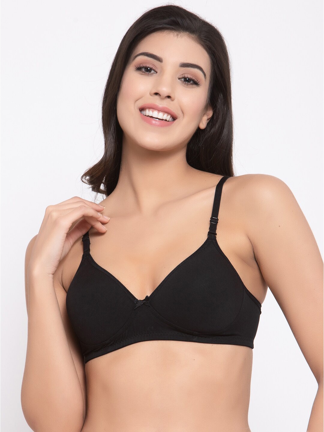 

Prag & Co Black Medium Coverage Lightly Padded T-shirt Bra - AB40230BB