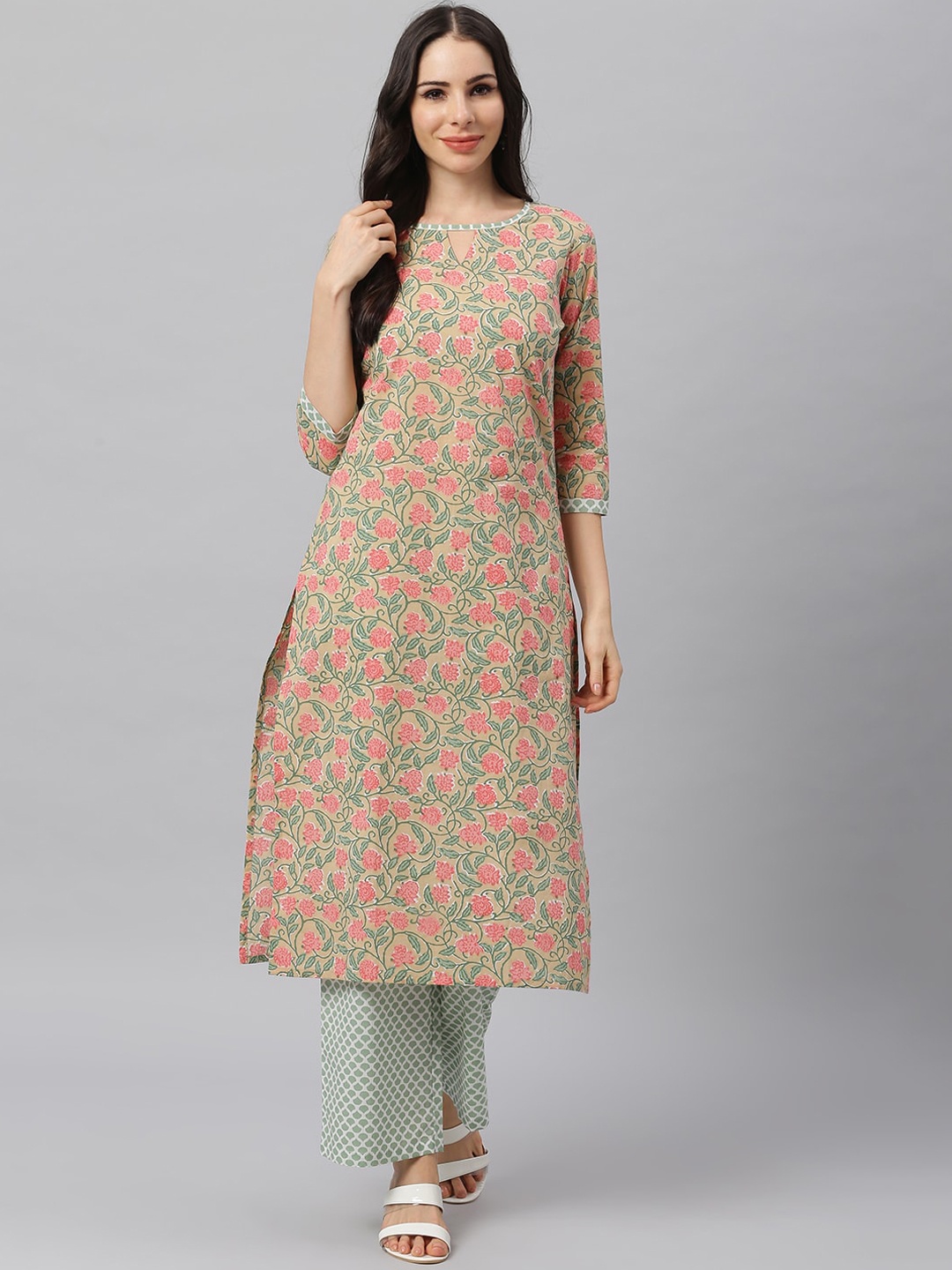 

Idalia Women Multicoloured Floral Printed Cotton Kurta with Trousers, Multi