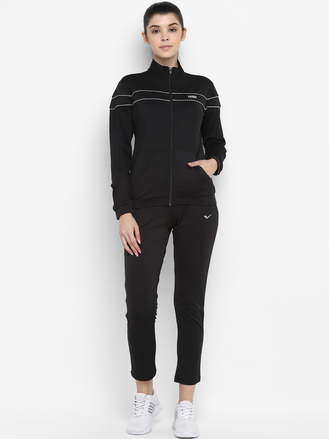 Yuuki Women Black Solid Tracksuit