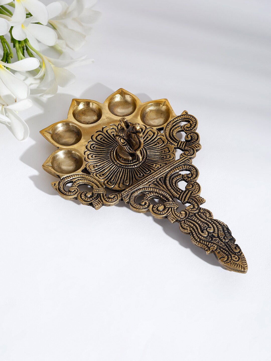

Fabindia Gold-Toned Mehnoor Casted Diya